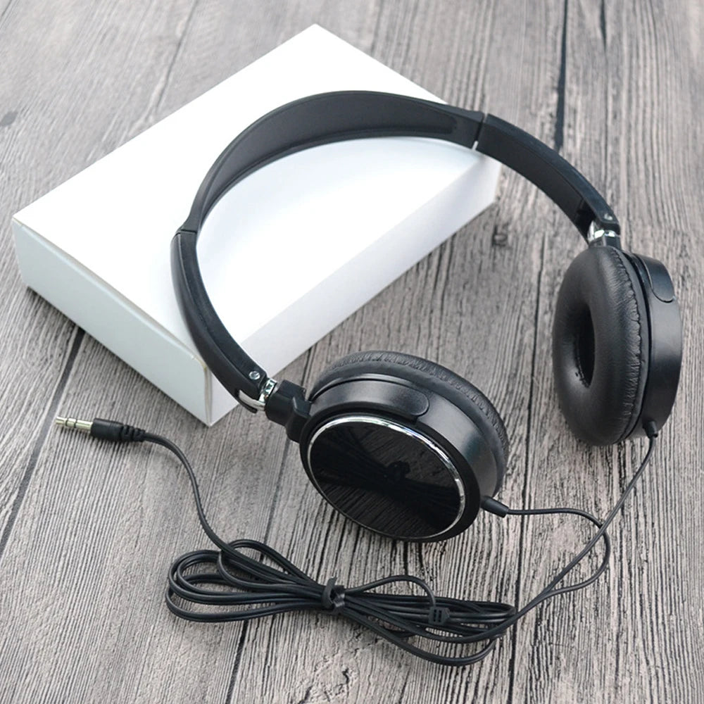 Universal Headphone Over Ear Foldable Wired Earphones HiFi Stereo Sound Portable Headset 3.5mm Headphone HiFi Stereo Sound